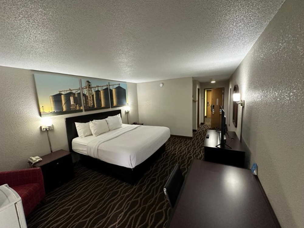 Room image 5
