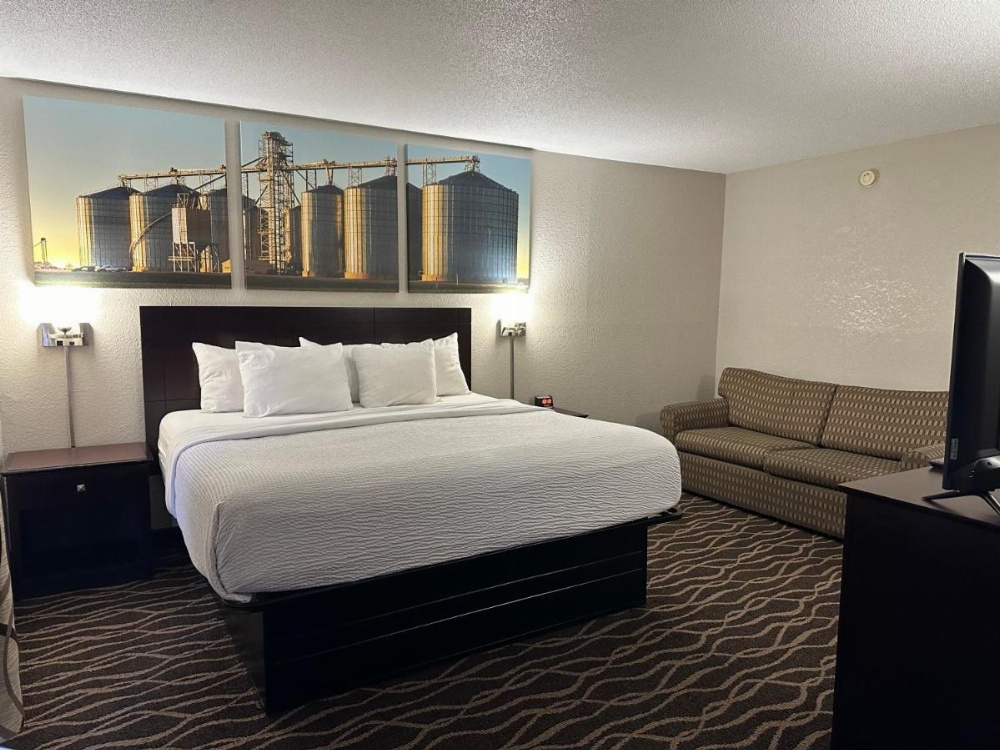 Days Inn & Suites by Wyndham Casey